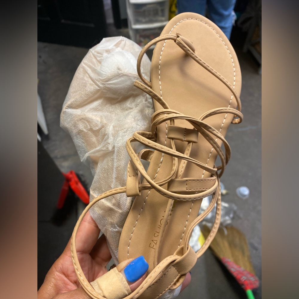 Super cute tan strappy sandals